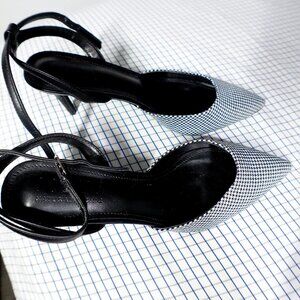 MOTF Pointy sling back heel shoes narrow‎ size 9 New